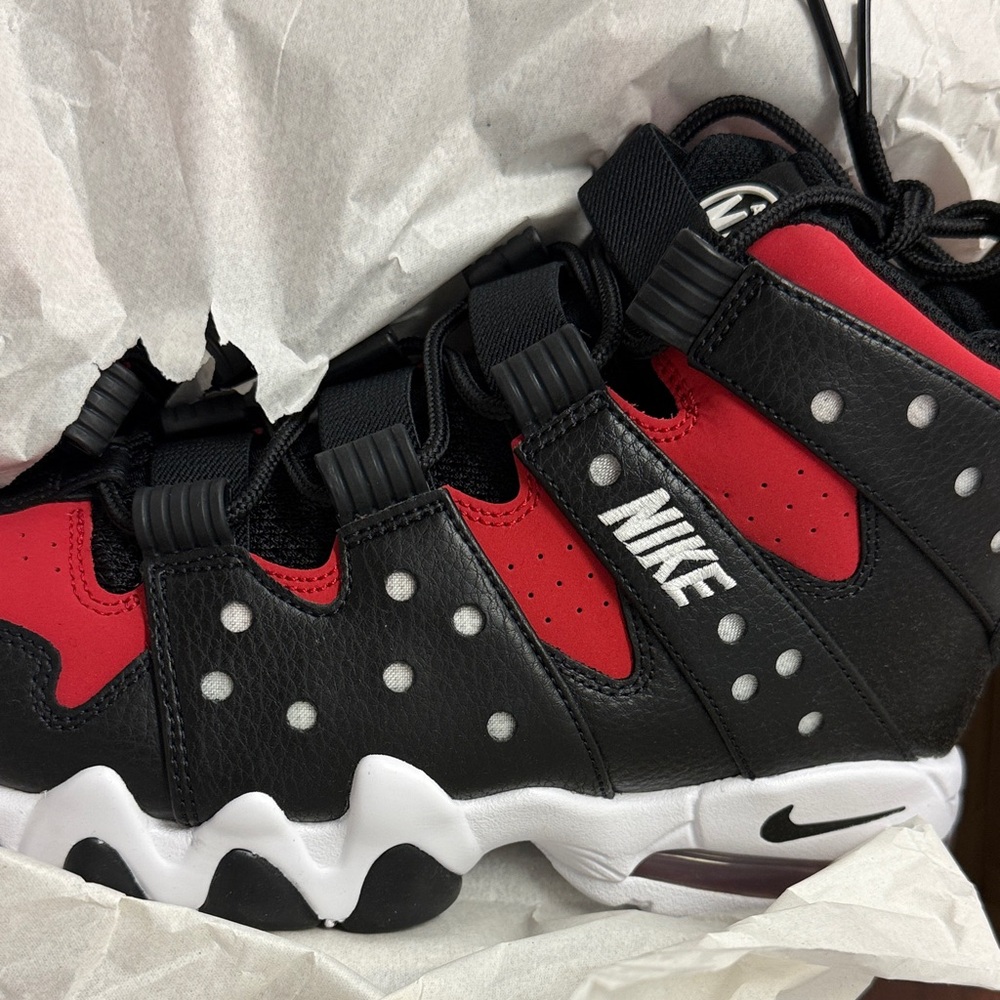 Nike Air Max 2 Chunky Basketball Sneakers in Black/Red/White they new boo